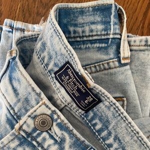 Abercrombie Ultra High Rise Straight Jeans